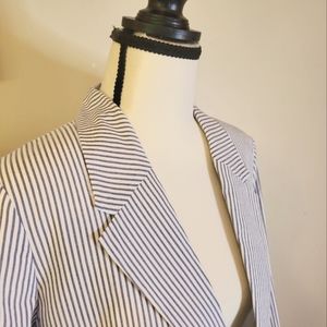 H&M Light Blue/White Searsucker Oversize Blazer